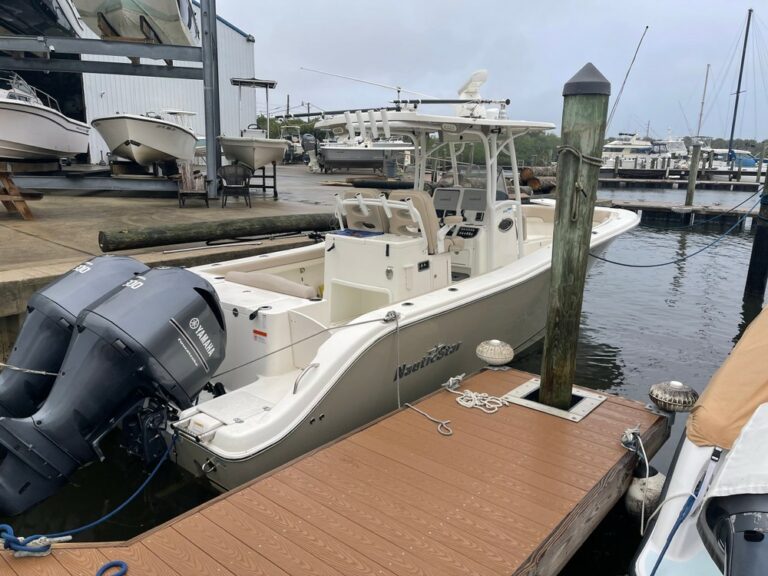 29 ft Nautic Star Center Console Boat Rental Islamorada Boat Rentals